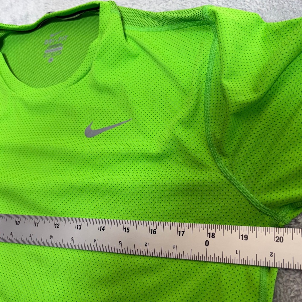 Nike Running Shirt Mens Medium Green Dri-FIT Long Sleeve Mesh Performance Top - Picture 6 of 6